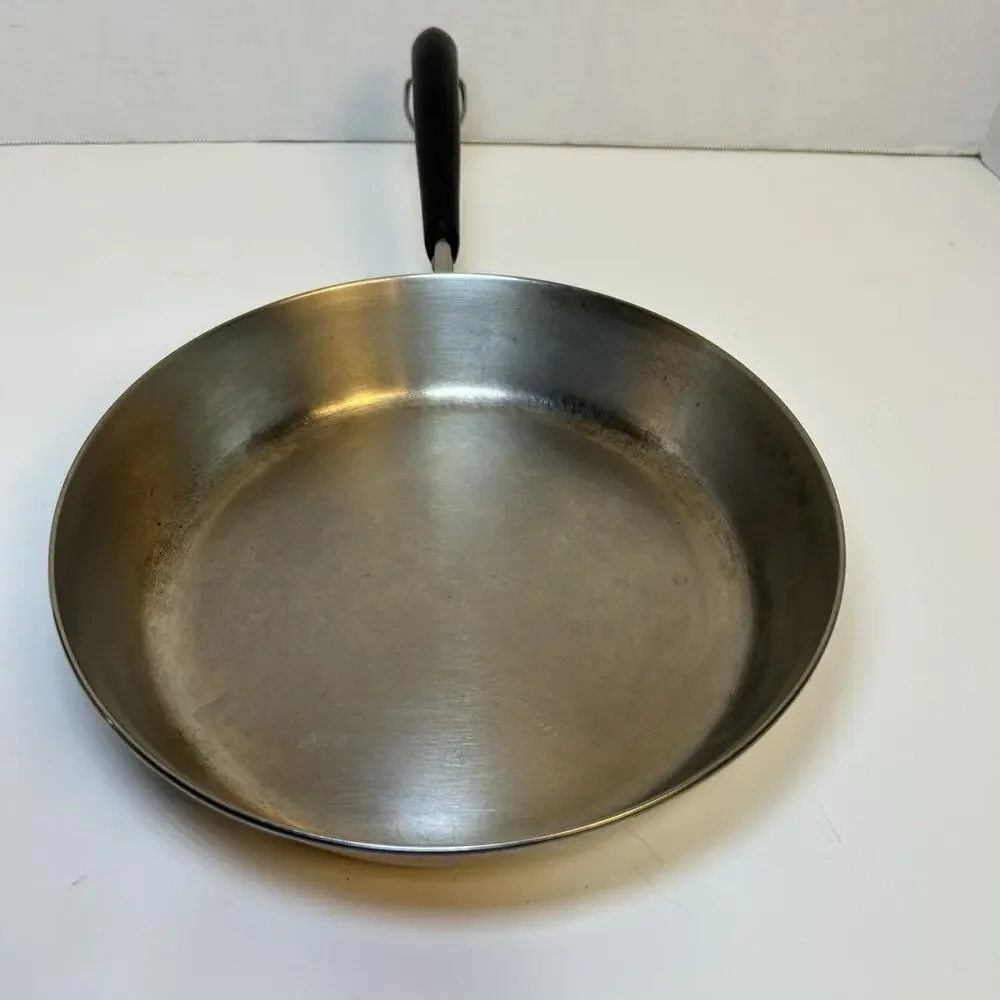 Revere Ware 1801 9” Skillet Stainless Steel Tri-Ply Disk Bottom Clinton,ILUSA94A